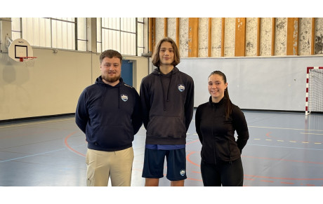 𝗗𝘂 𝗯𝗮𝘀𝗸𝗲𝘁 𝗽𝗼𝘂𝗿 𝗹𝗲𝘀 𝗽𝗹𝘂𝘀 𝗷𝗲𝘂𝗻𝗲𝘀, 𝗰𝗵𝗮𝗾𝘂𝗲 𝘀𝗮𝗺𝗲𝗱𝗶 𝗺𝗮𝘁𝗶𝗻 !